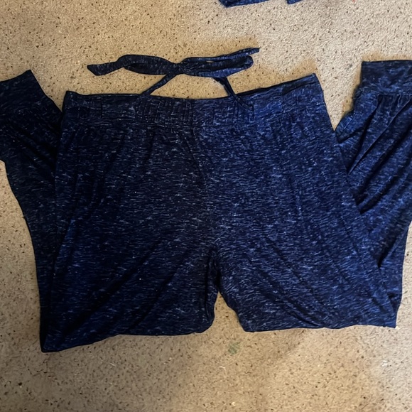 Woman’s Izod lounge wear 2xl - Picture 4 of 4